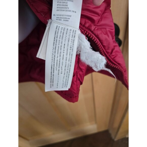 Abercrombie & Fitch Mens Red Puffer Vest winter warm ski boho see description - Picture 6 of 7